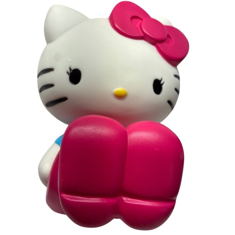 Hello Kitty Sanrio Figural Coin Bank Piggy Bank Plastic Rare‎ 2013